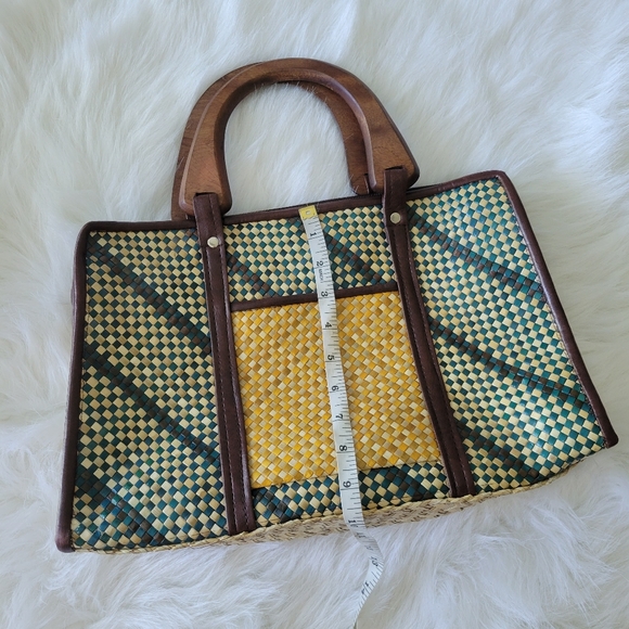 Woven Wooden Handle Bag Fully Lined Gorgeous Colors Mixed Media Every Season - Picture 8 of 12